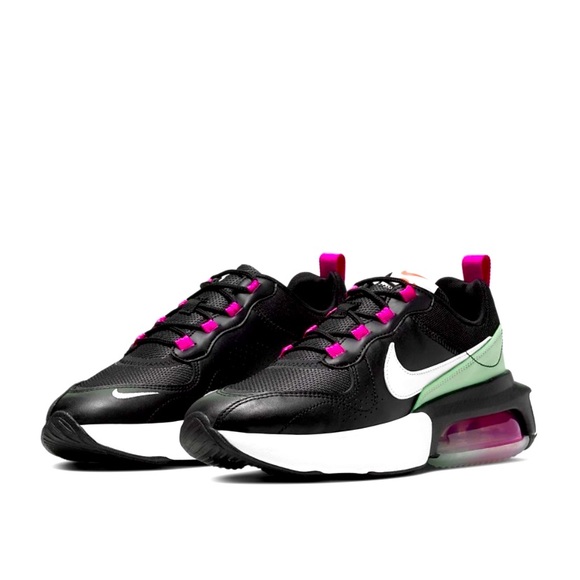 Nike Shoes - Nike Air Max Verona Black Fossil